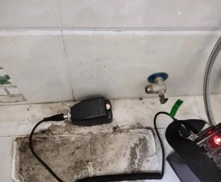 裕华屋顶漏水维修公司分享下卫生间漏水的危害及解决方法